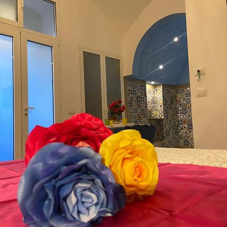 San Nicola Suite & Mini Apartment 索伦托 外观 照片